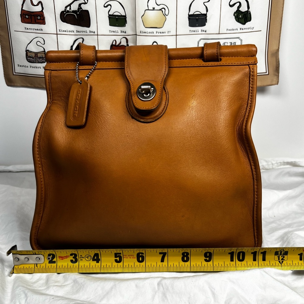 Vintage COACH British Tan Weston Shopper Tote Bag 9021 — Rare 2000 - Picture 14 of 15
